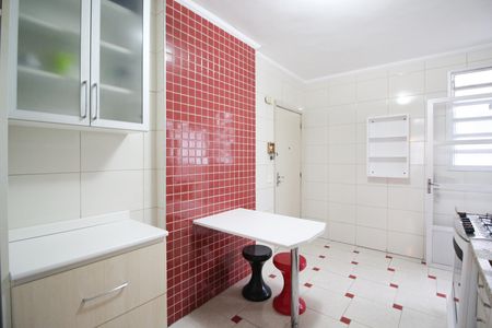 Apartamento à venda com 109m², 3 quartos e 1 vaga Apartamento à venda com 109m², 3 quartos e 1 vagaCozinha