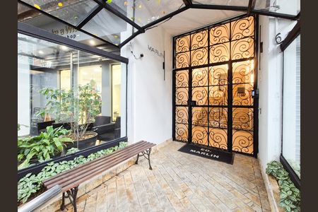 Apartamento à venda com 109m², 3 quartos e 1 vaga Apartamento à venda com 109m², 3 quartos e 1 vagaEntrada
