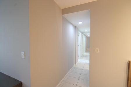Sala de apartamento para alugar com 4 quartos, 114m² em Barra da Tijuca, Rio de Janeiro