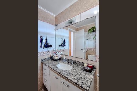 Apartamento à venda com 97m², 3 quartos e 3 vagasBanheiro da Suíte