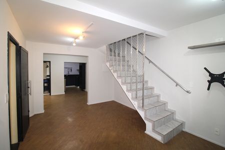 Casa para alugar com 3 quartos, 130m² em Vila Siqueira (zona Norte), São Paulo