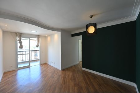 Sala de apartamento para alugar com 2 quartos, 70m² em Chácara Inglesa, São Paulo