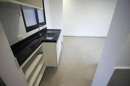 Apartamento para alugar com 85m², 2 quartos e 2 vagas Apartamento para alugar com 85m², 2 quartos e 2 vagasCozinha