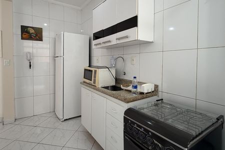 Cozinha e Área de Serviço de kitnet/studio para alugar com 1 quarto, 32m² em Boqueirão, Santos