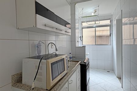 Cozinha  de kitnet/studio para alugar com 1 quarto, 32m² em Boqueirão, Santos