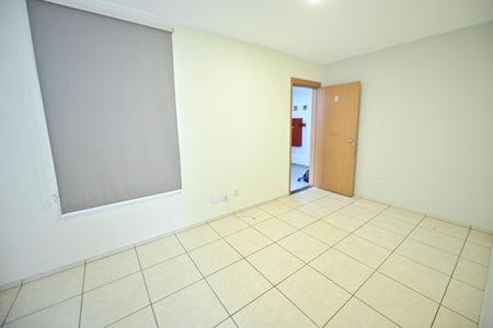 Sala de apartamento para alugar com 2 quartos, 56m² em Residencial Aquários, Goiânia