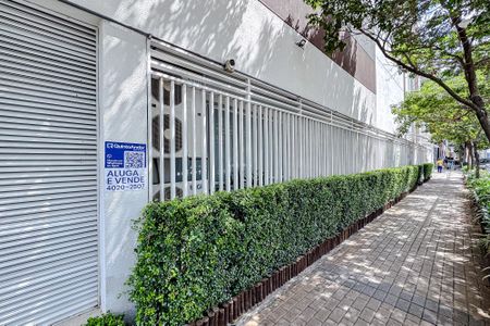 Apartamento à venda com 46m², 1 quarto e 1 vaga Apartamento à venda com 46m², 1 quarto e 1 vagaFachada - Plaquinha