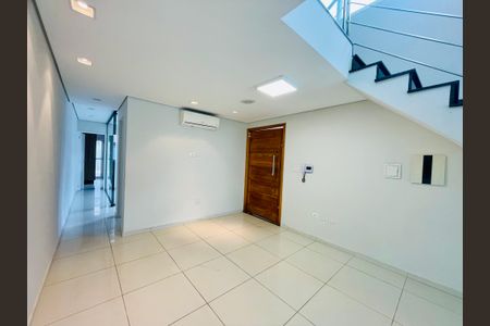 Sala de casa para alugar com 3 quartos, 226m² em Parque Renato Maia, Guarulhos