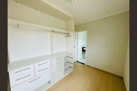 Casa para alugar com 226m², 3 quartos e 3 vagasSuíte 2