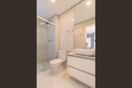 Apartamento à venda com 72m², 2 quartos e 1 vaga Apartamento à venda com 72m², 2 quartos e 1 vagaBanheiro da Suíte 2