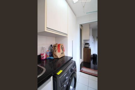 Apartamento à venda com 127m², 3 quartos e 2 vagas Apartamento à venda com 127m², 3 quartos e 2 vagasÁrea de Serviço