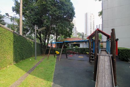 Apartamento à venda com 127m², 3 quartos e 2 vagas Apartamento à venda com 127m², 3 quartos e 2 vagasPlayground