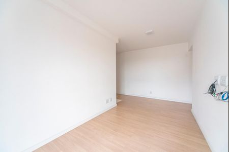 Sala de apartamento para alugar com 2 quartos, 60m² em Casa Branca, Santo André