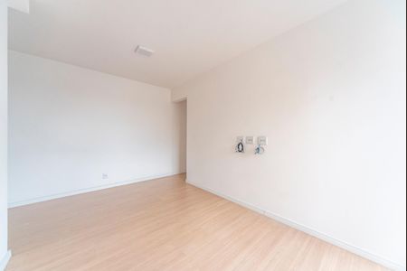 Sala de apartamento para alugar com 2 quartos, 60m² em Casa Branca, Santo André