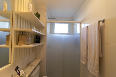 Apartamento à venda com 131m², 3 quartos e 3 vagasBanheiro da Suíte 1