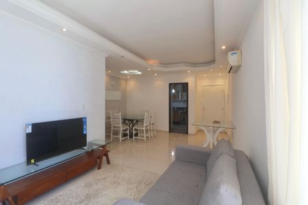 Apartamento para alugar com 125m², 4 quartos e 1 vagaSala