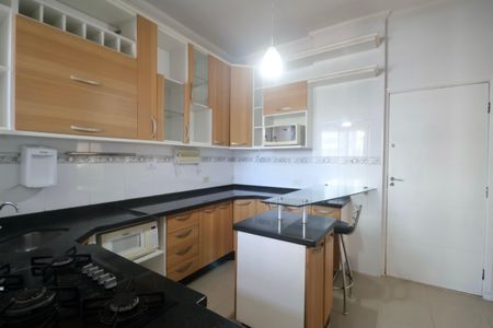 Apartamento para alugar com 125m², 4 quartos e 1 vagaCozinha
