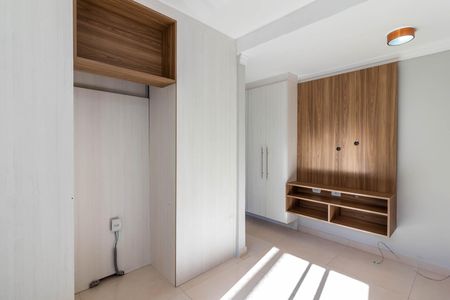 Sala e Cozinha de apartamento para alugar com 1 quarto, 28m² em Chora Menino, São Paulo