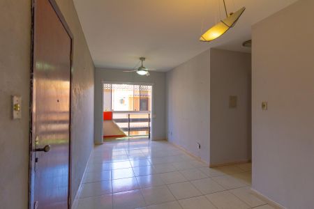 Apartamento à venda com 65m², 2 quartos e 1 vaga Apartamento à venda com 65m², 2 quartos e 1 vagaSala