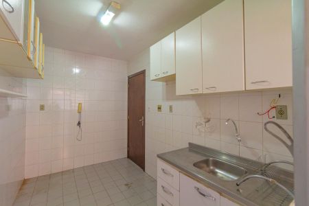 Apartamento à venda com 65m², 2 quartos e 1 vaga Apartamento à venda com 65m², 2 quartos e 1 vagaCozinha