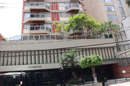 Apartamento para alugar com 162m², 3 quartos e 3 vagasFachada