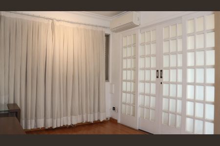 Apartamento para alugar com 162m², 3 quartos e 3 vagasQuarto