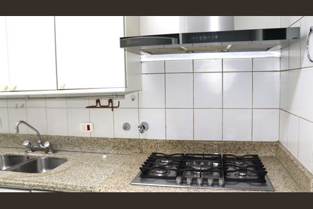 Apartamento para alugar com 162m², 3 quartos e 3 vagasCozinha