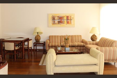 Apartamento para alugar com 162m², 3 quartos e 3 vagasÁrea comum