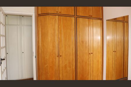 Apartamento para alugar com 162m², 3 quartos e 3 vagasQuarto 2