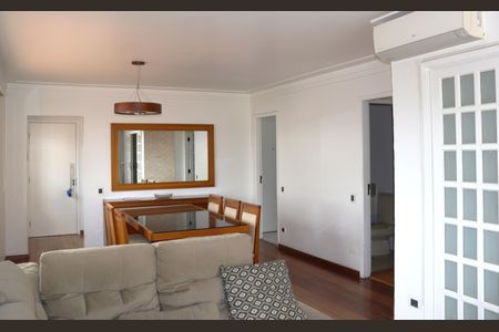 Sala de apartamento à venda com 3 quartos, 162m² em Morro dos Ingleses, São Paulo