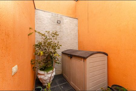 Casa à venda com 200m², 3 quartos e 4 vagas Casa à venda com 200m², 3 quartos e 4 vagasÁrea externa