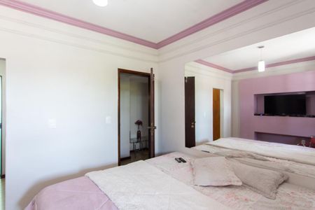 Casa para alugar com 540m², 3 quartos e 6 vagasSuíte