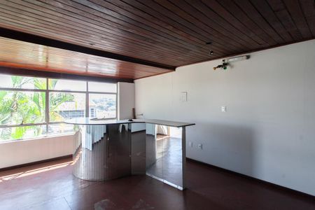 Casa para alugar com 540m², 3 quartos e 6 vagasÁrea comum