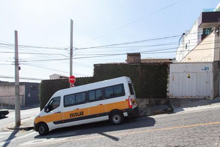 Casa para alugar com 540m², 3 quartos e 6 vagasFachada