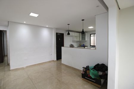 Sala/Cozinha de casa para alugar com 2 quartos, 45m² em Vila Verde, São Paulo