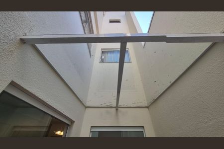 Apartamento à venda com 75m², 2 quartos e 2 vagas Apartamento à venda com 75m², 2 quartos e 2 vagasÁrea de Serviço