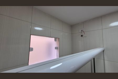 Apartamento à venda com 75m², 2 quartos e 2 vagas Apartamento à venda com 75m², 2 quartos e 2 vagasBanheiro