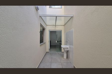 Apartamento à venda com 75m², 2 quartos e 2 vagas Apartamento à venda com 75m², 2 quartos e 2 vagasÁrea de Serviço