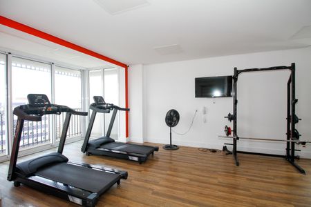 Apartamento para alugar com 66m², 2 quartos e 1 vagaÁrea Comum - Academia