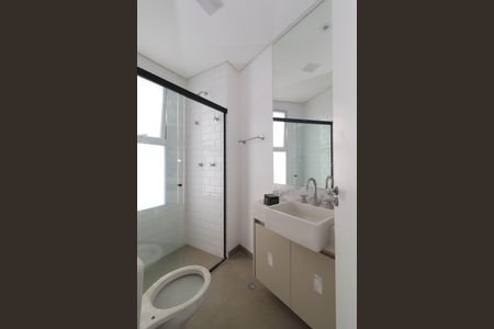 Banheiro da Suíte de kitnet/studio para alugar com 1 quarto, 51m² em Sumaré, São Paulo