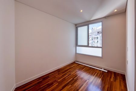 Apartamento para alugar com 125m², 3 quartos e 2 vagas Apartamento para alugar com 125m², 3 quartos e 2 vagasQuarto 2