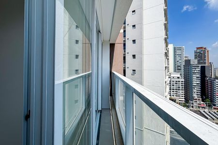 Apartamento para alugar com 125m², 3 quartos e 2 vagas Apartamento para alugar com 125m², 3 quartos e 2 vagasVaranda do Quarto