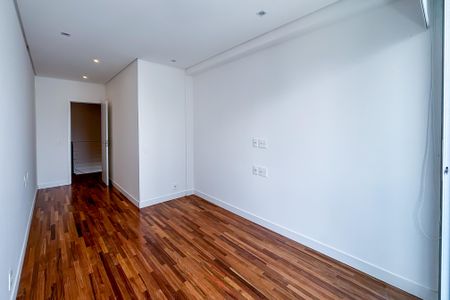 Apartamento para alugar com 125m², 3 quartos e 2 vagas Apartamento para alugar com 125m², 3 quartos e 2 vagasQuarto