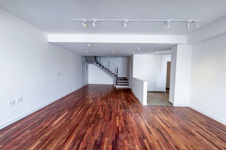 Apartamento para alugar com 125m², 3 quartos e 2 vagas Apartamento para alugar com 125m², 3 quartos e 2 vagasSala