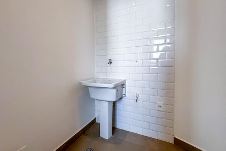 Apartamento para alugar com 125m², 3 quartos e 2 vagas Apartamento para alugar com 125m², 3 quartos e 2 vagasÁrea de serviço