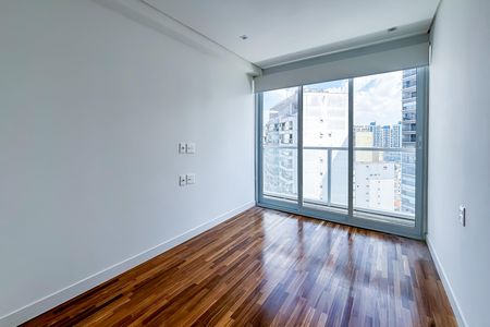 Apartamento para alugar com 125m², 3 quartos e 2 vagas Apartamento para alugar com 125m², 3 quartos e 2 vagasQuarto
