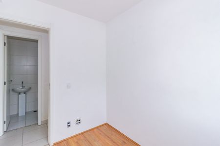 Quarto 1 de apartamento para alugar com 2 quartos, 32m² em Piqueri, São Paulo