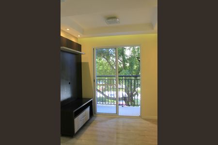 Sala  de apartamento para alugar com 3 quartos, 56m² em Cocaia, Guarulhos