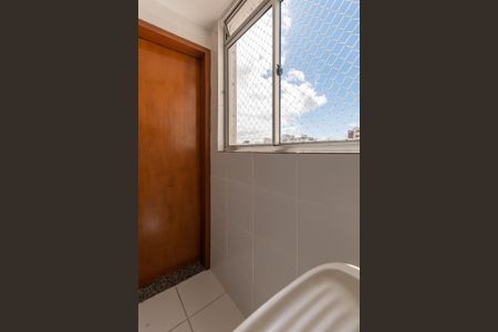 Apartamento para alugar com 108m², 2 quartos e 1 vagaÁrea de Serviço