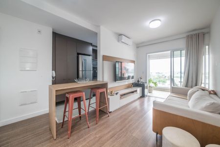 Sala de apartamento à venda com 1 quarto, 48m² em Campo Belo, São Paulo